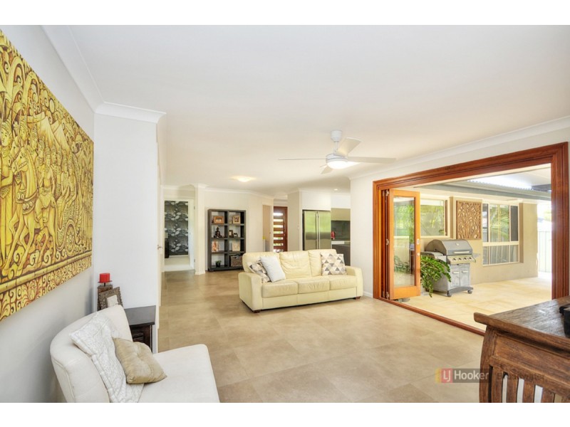 14 Ashburton Close, Arundel QLD 4214