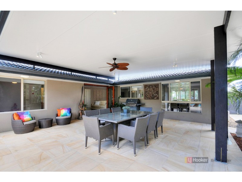 14 Ashburton Close, Arundel QLD 4214