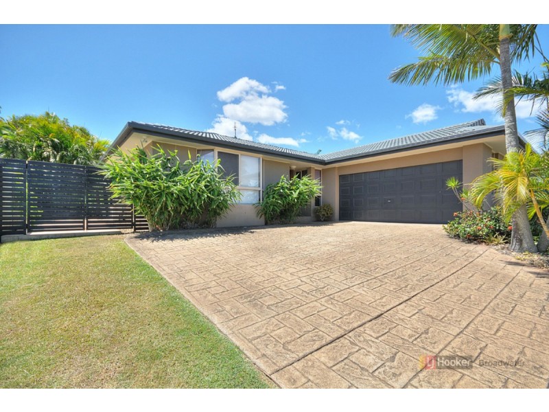 14 Ashburton Close, Arundel QLD 4214