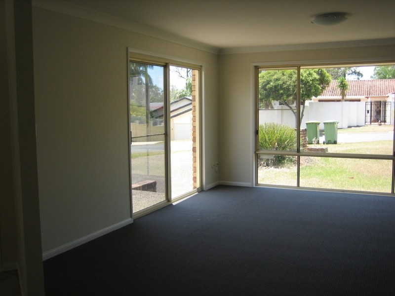 4 Ossie Court, Parkwood QLD 4214