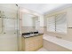 2/5 Rouen Avenue, Paradise Point QLD 4216