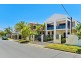 2/5 Rouen Avenue, Paradise Point QLD 4216