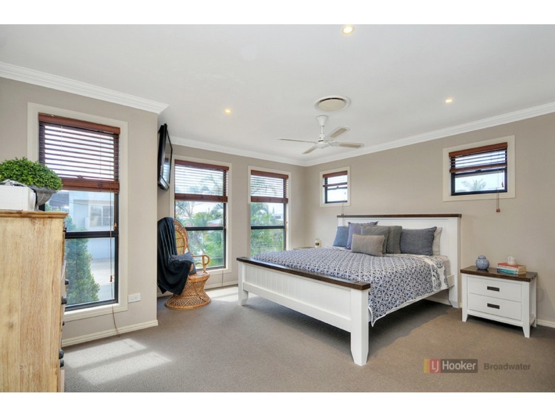 1/42 Parr Street, Biggera Waters QLD 4216