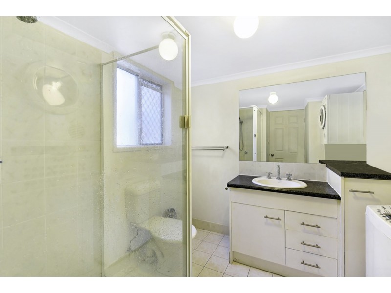 19/11-19 Taylor Street, Biggera Waters QLD 4216