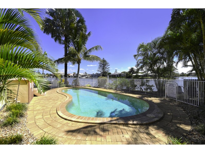 19/11-19 Taylor Street, Biggera Waters QLD 4216