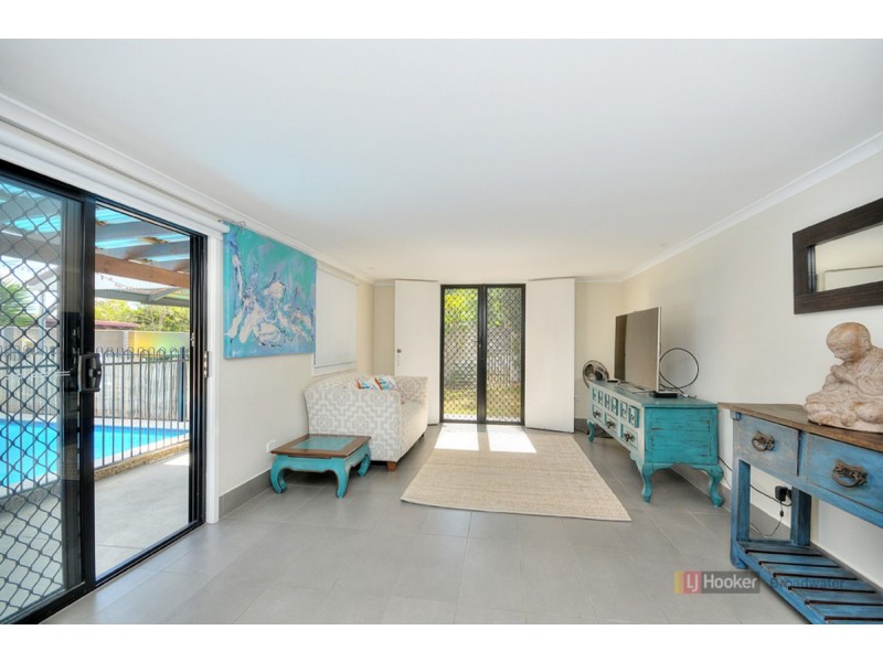 53 Deakin Avenue, Southport QLD 4215