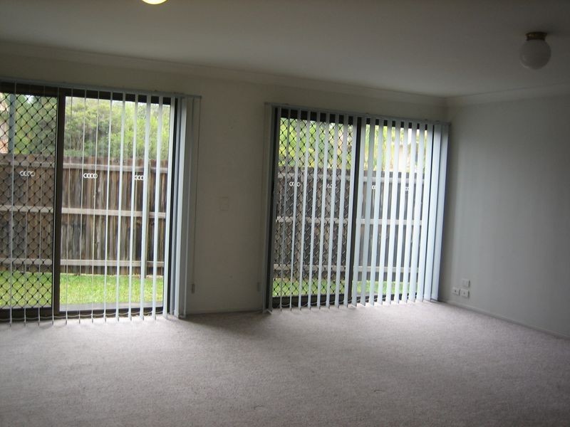 10/111 Little Usher Avenue, Labrador QLD 4215