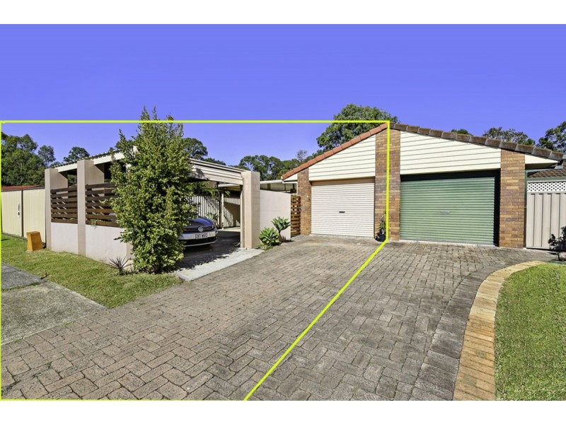 2/11 Telopea Street, Labrador QLD 4215