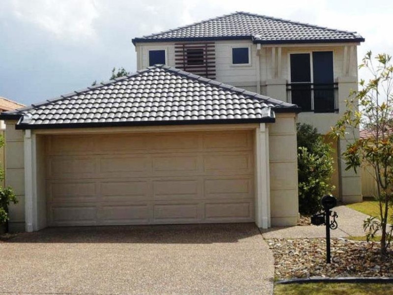 84 Tee Trees Boulevard, Arundel QLD 4214