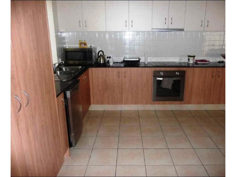 84 Tee Trees Boulevard, Arundel QLD 4214