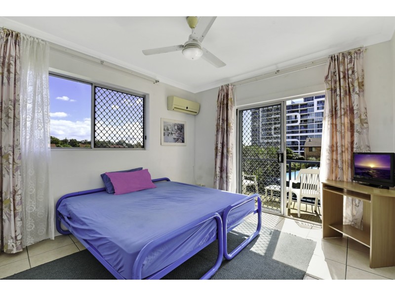 26/125 Frank Street, Labrador QLD 4215