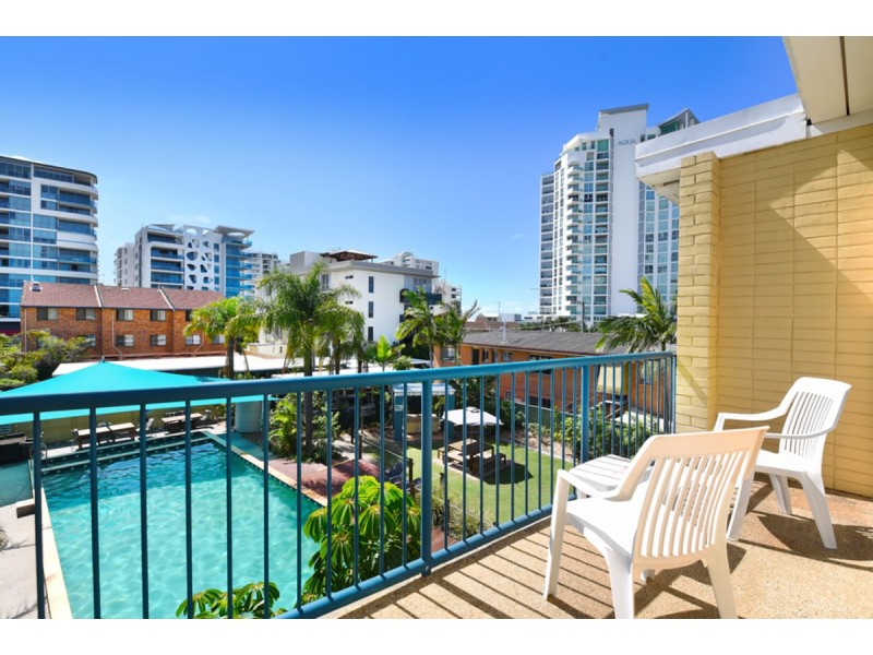 26/125 Frank Street, Labrador QLD 4215