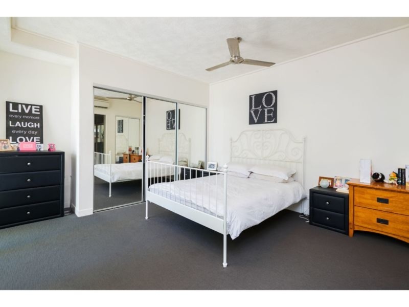 616/64-68 Sickle Avenue, Hope Island QLD 4212