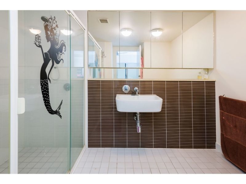 616/64-68 Sickle Avenue, Hope Island QLD 4212