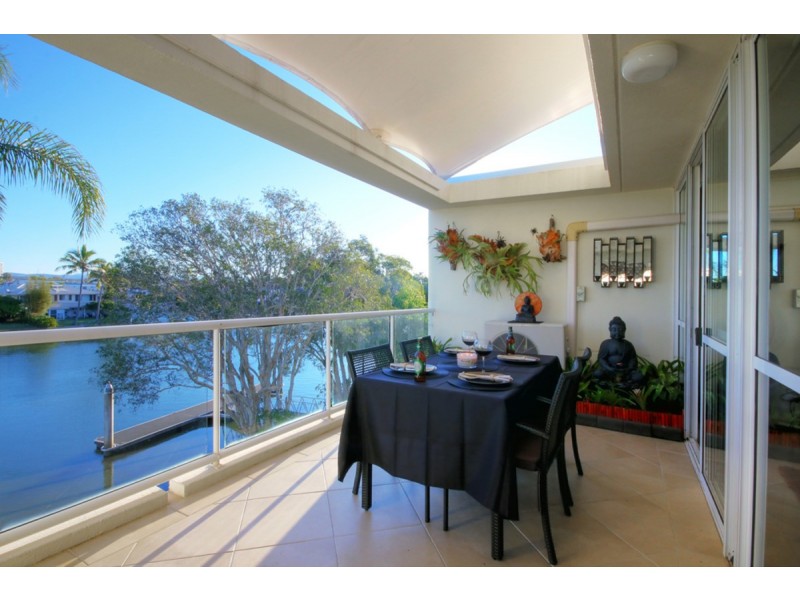 18/52 Back Street, Biggera Waters QLD 4216