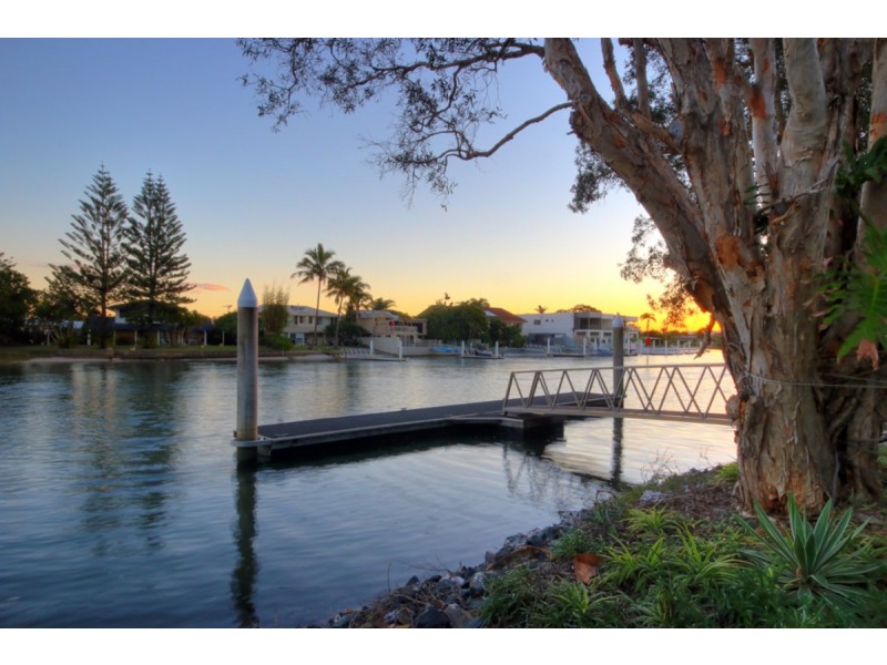 18/52 Back Street, Biggera Waters QLD 4216