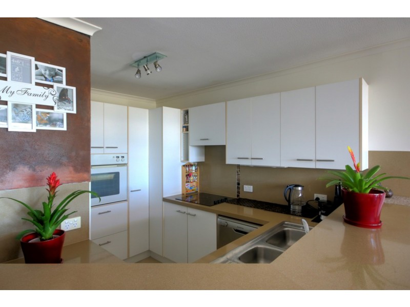18/52 Back Street, Biggera Waters QLD 4216