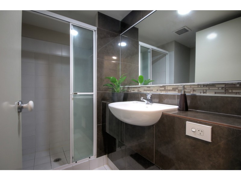 18/52 Back Street, Biggera Waters QLD 4216