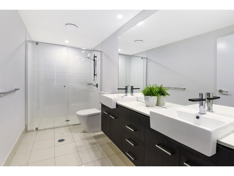 4406/25 East Quay Drive, Biggera Waters QLD 4216