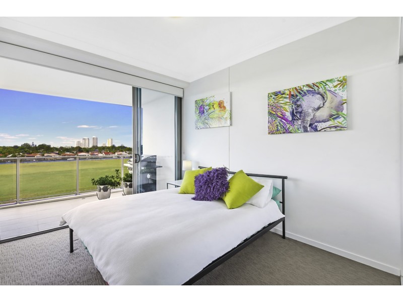 4406/25 East Quay Drive, Biggera Waters QLD 4216