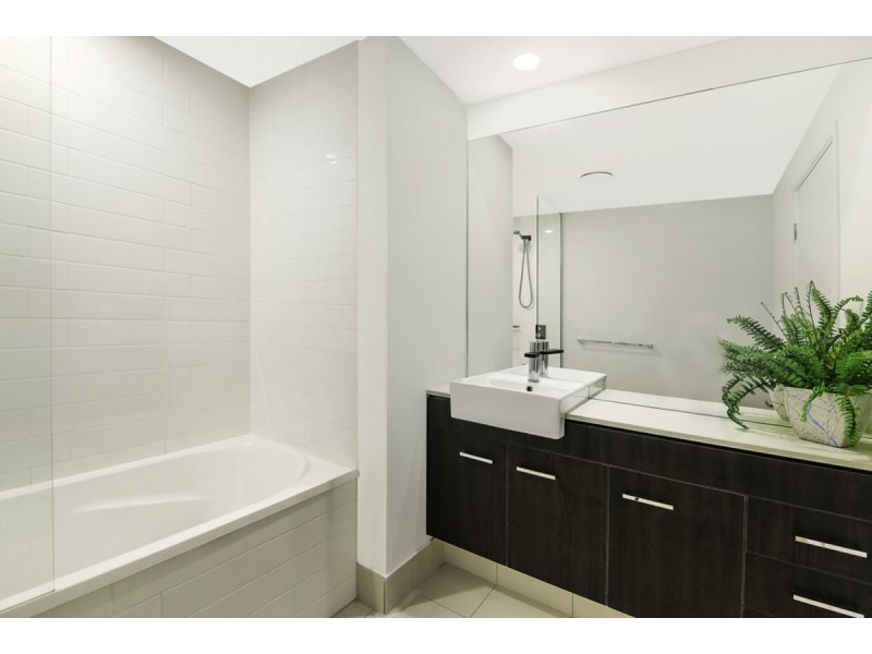 4406/25 East Quay Drive, Biggera Waters QLD 4216