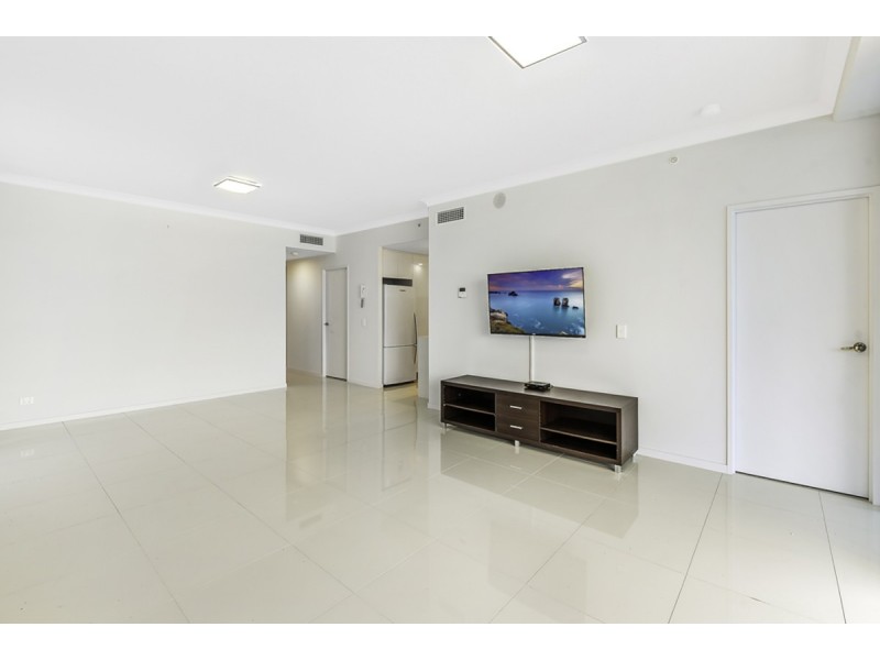 2410/5 Harbour Side Court, Biggera Waters QLD 4216