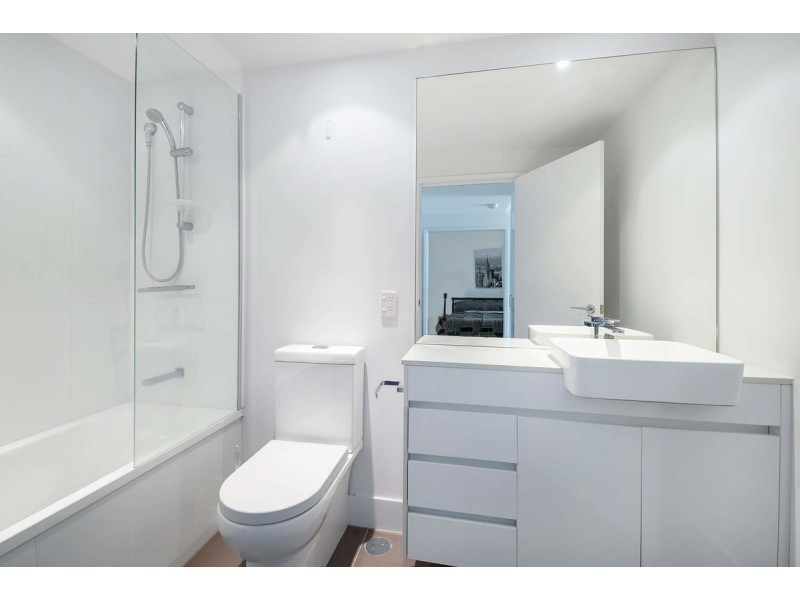 507/15 Compass Drive, Biggera Waters QLD 4216