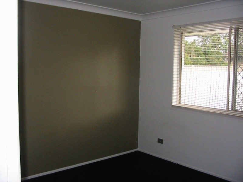 2/130 Kumbari Avenue, Labrador QLD 4215