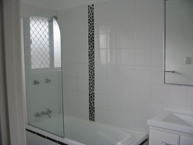 2/130 Kumbari Avenue, Labrador QLD 4215