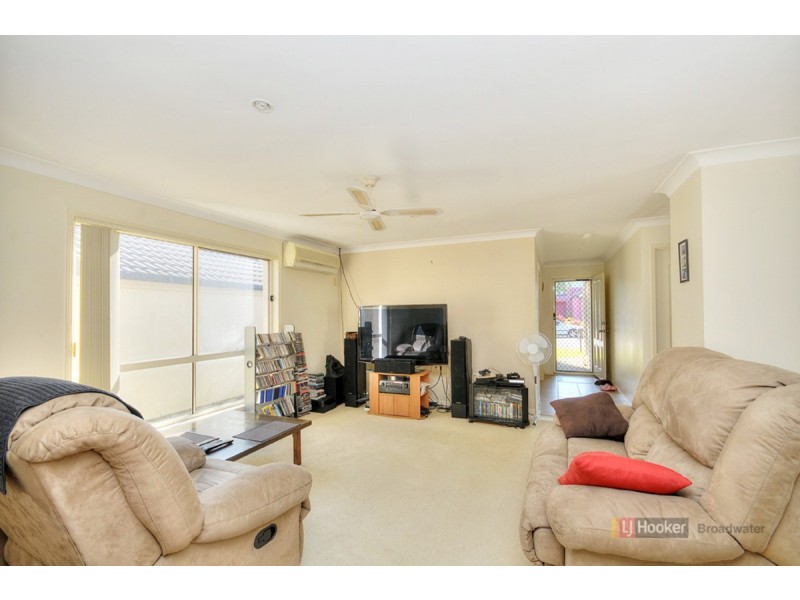 82 Tee Trees Boulevarde, Arundel QLD 4214