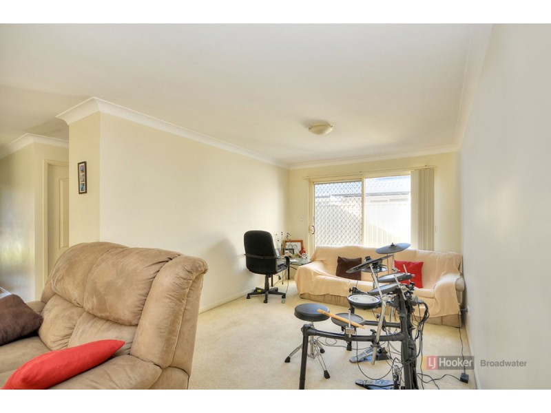 82 Tee Trees Boulevarde, Arundel QLD 4214