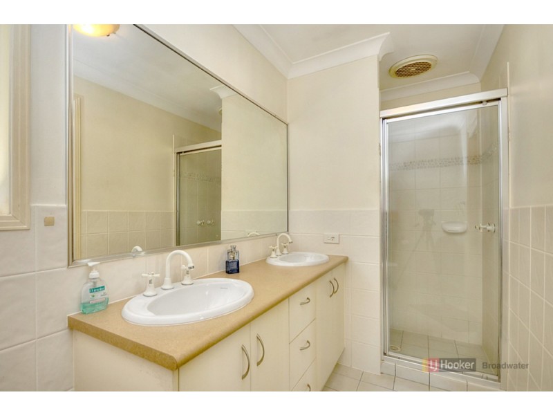 82 Tee Trees Boulevarde, Arundel QLD 4214
