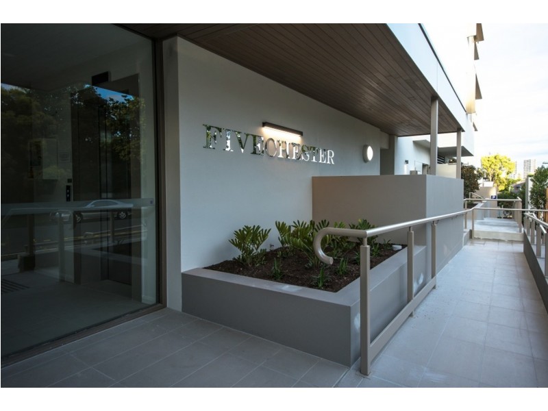 603/5 Chester Terrace, Southport QLD 4215