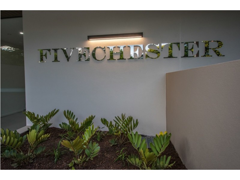 603/5 Chester Terrace, Southport QLD 4215