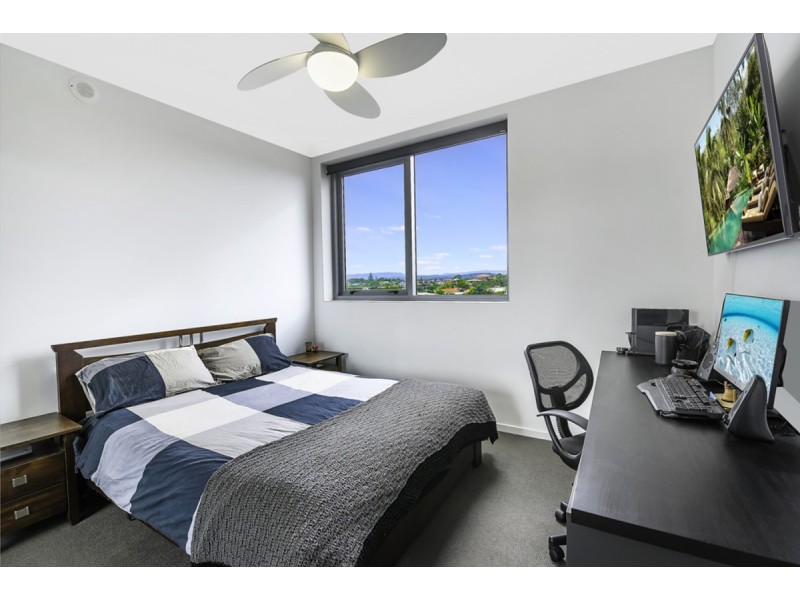 517/19 Imperial Parade, Labrador QLD 4215