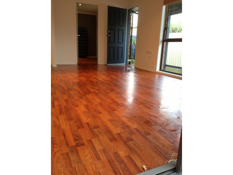 2/26 Rouen Avenue, Paradise Point QLD 4216