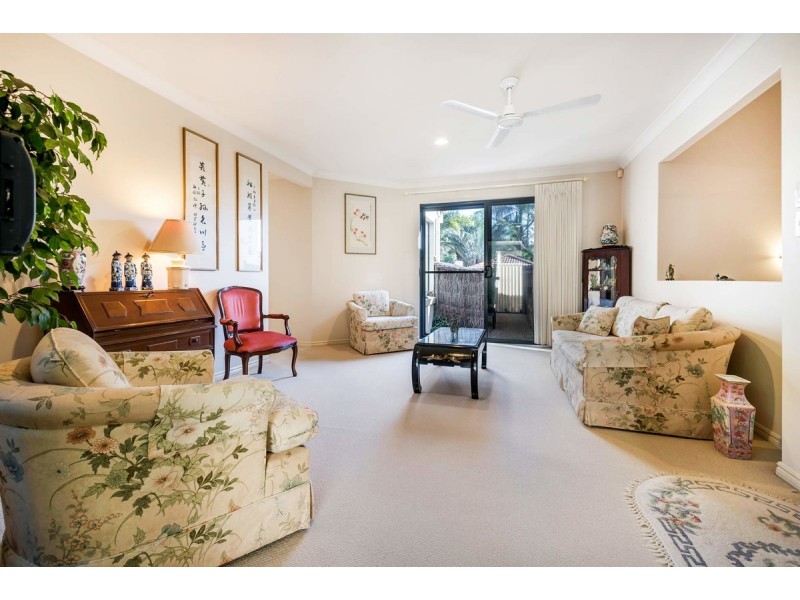 10/6-12 Monterey Keys Drive, Helensvale QLD 4212