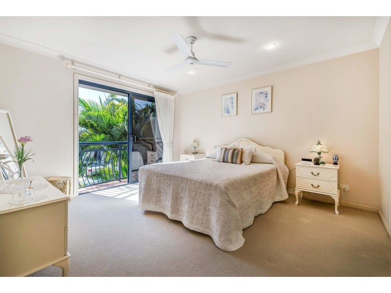 10/6-12 Monterey Keys Drive, Helensvale QLD 4212