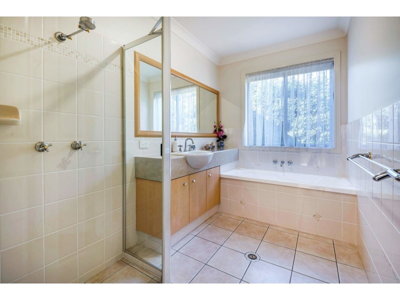 10/6-12 Monterey Keys Drive, Helensvale QLD 4212