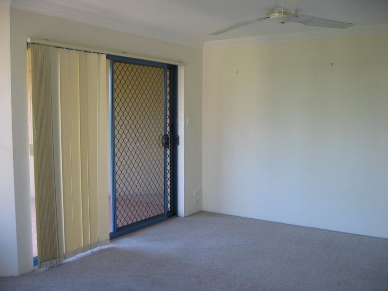 6/89 Frank Street, Labrador QLD 4215
