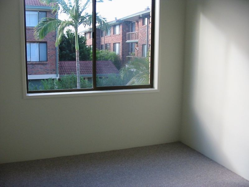 6/33 Whiting Street, Labrador QLD 4215