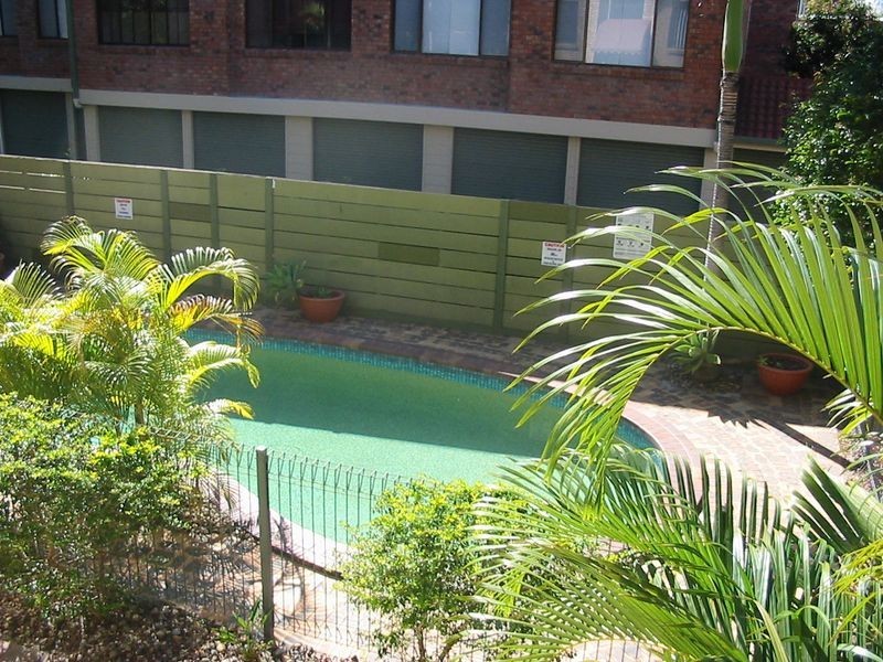 6/33 Whiting Street, Labrador QLD 4215