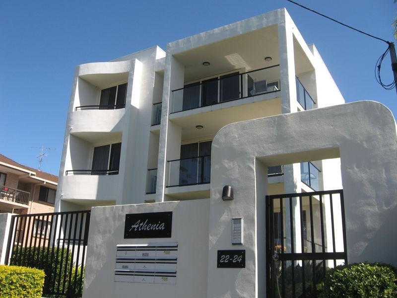 2/22 Back Street, Biggera Waters QLD 4216