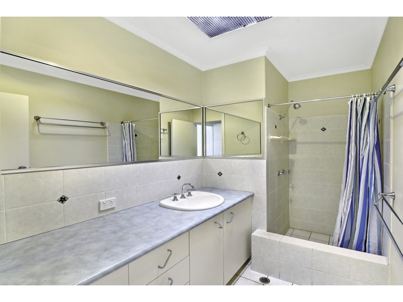 10/14 Central Street, Labrador QLD 4215