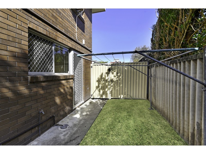 10/14 Central Street, Labrador QLD 4215