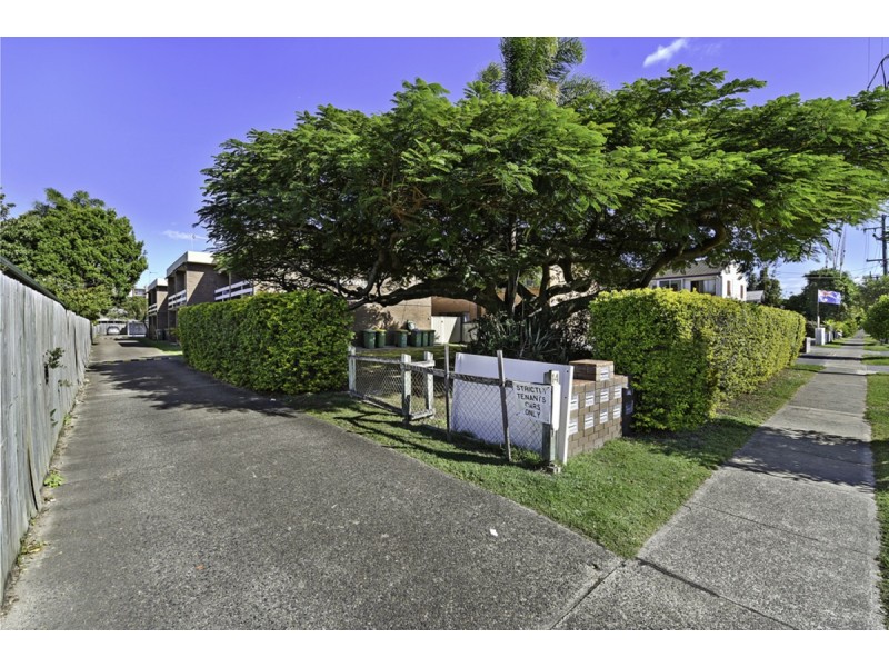 10/14 Central Street, Labrador QLD 4215