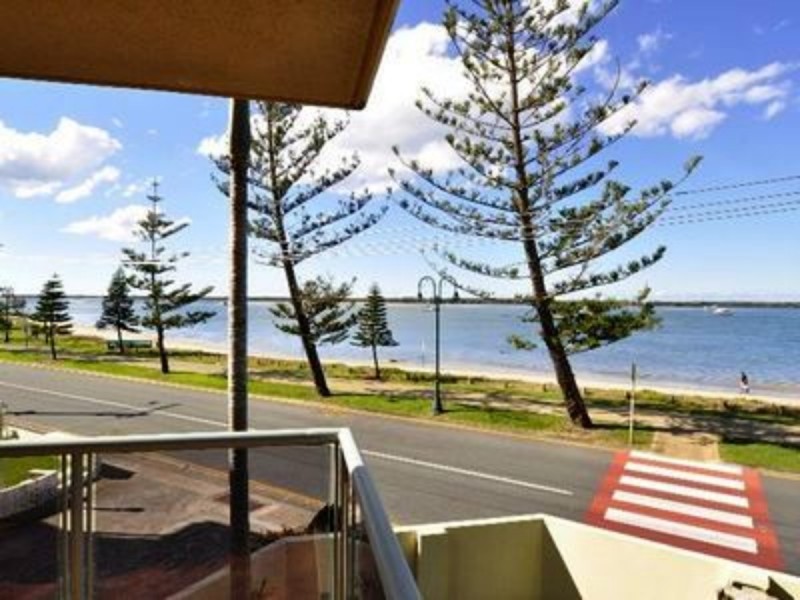 2/524 Marine Parade, Biggera Waters QLD 4216