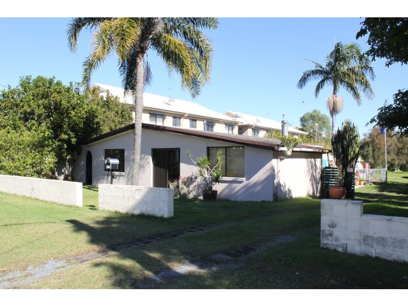 31 Harley Street, Labrador QLD 4215