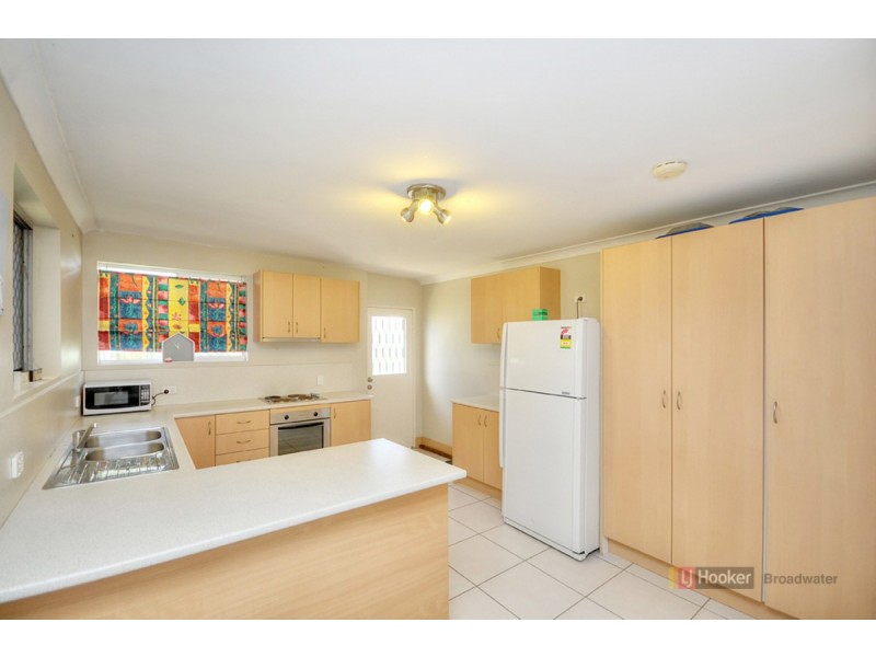 4 Dandar Drive, Southport QLD 4215