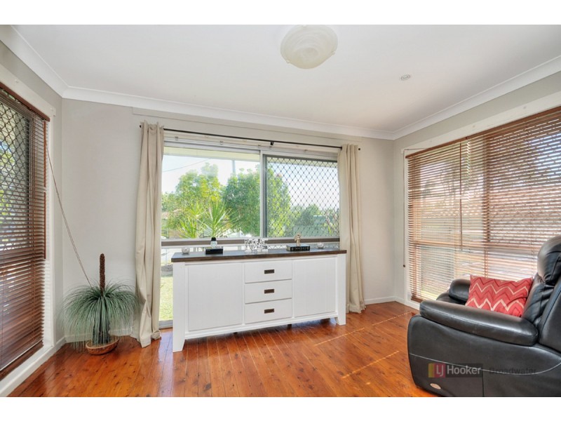4 Dandar Drive, Southport QLD 4215